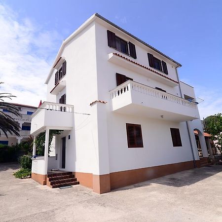 Apartments Ana مالي لوشينغْ المظهر الخارجي الصورة